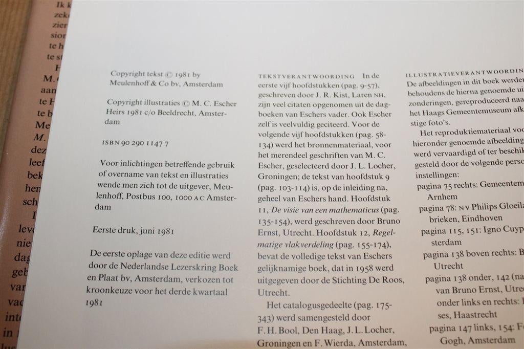 M.C. Escher Leven en Werk — Catalogus, Dik Kunstboek, Boeken, Kunst en Cultuur | Beeldend, Ophalen of Verzenden, Gelezen