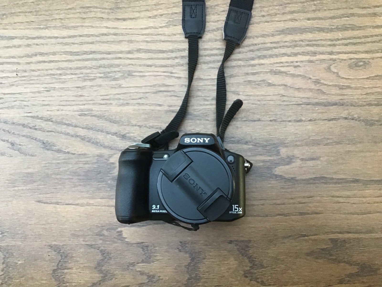 Sony Cyber-shot DSC-H50 Bridgecamera met accessoires, Gebruikt, Accu, Sony, 8 keer of meer