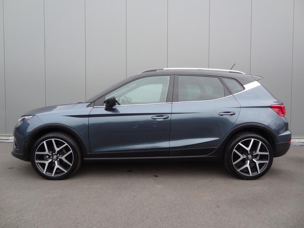 SEAT Arona | FR | VIRTUAL DASH | CAMERA | BEATS AUDIO, Auto's, Gebruikt, Leder en Stof, Adaptive Cruise Control, Bedrijf
