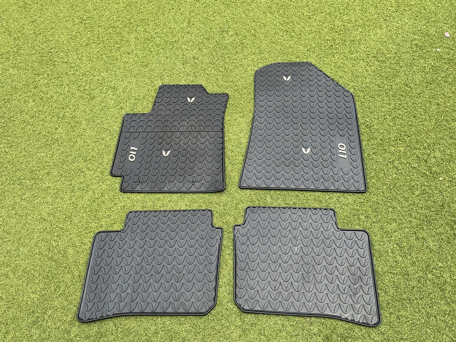 Set rubberen automatten voor Hyundai i10 (zeer goede staat), Ophalen, Zo goed als nieuw