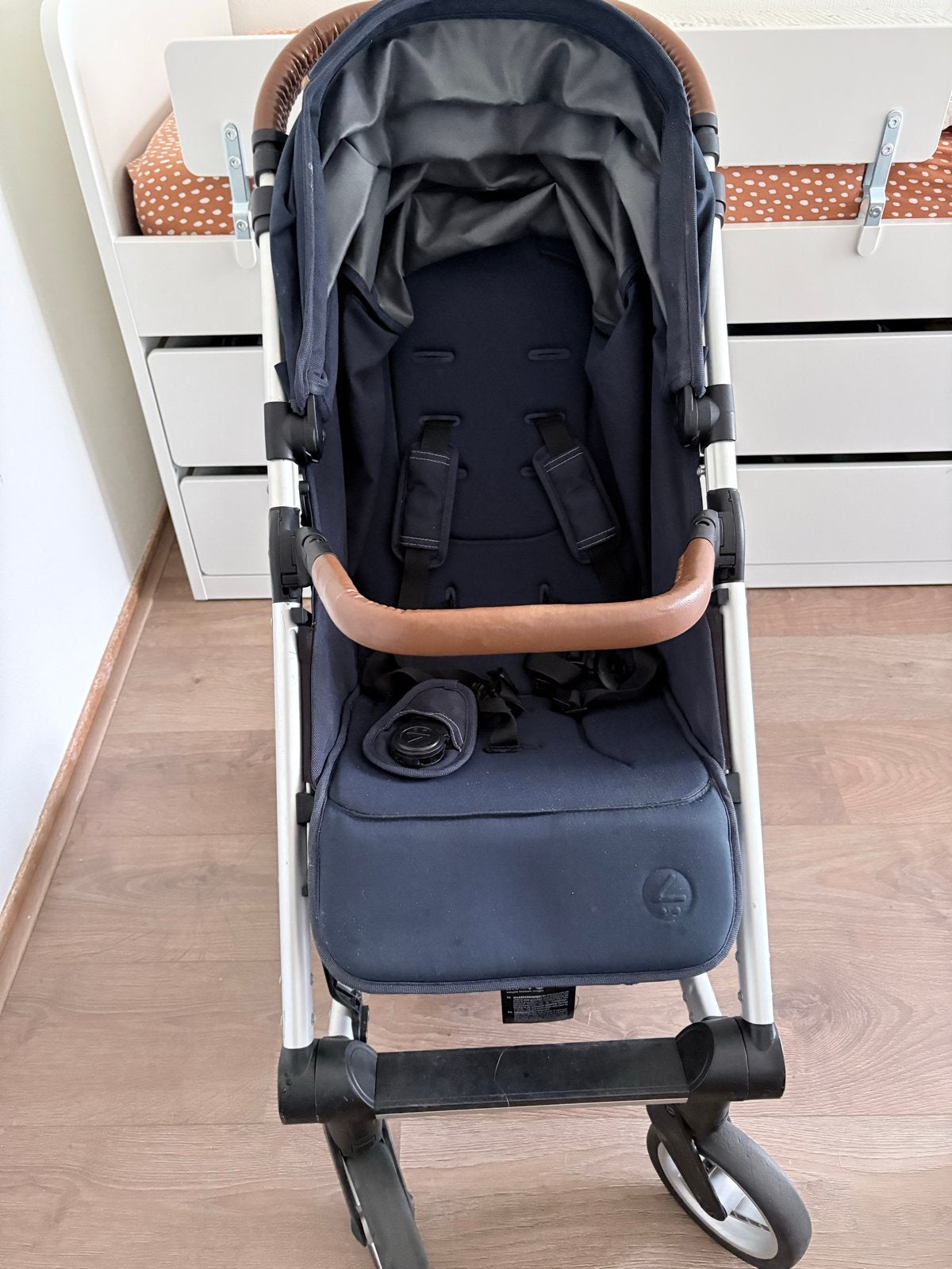 Mutsy Nio kinderwagen - goede staat, Kinderen en Baby's, Ophalen, Zo goed als nieuw, Kinderwagen, Mutsy