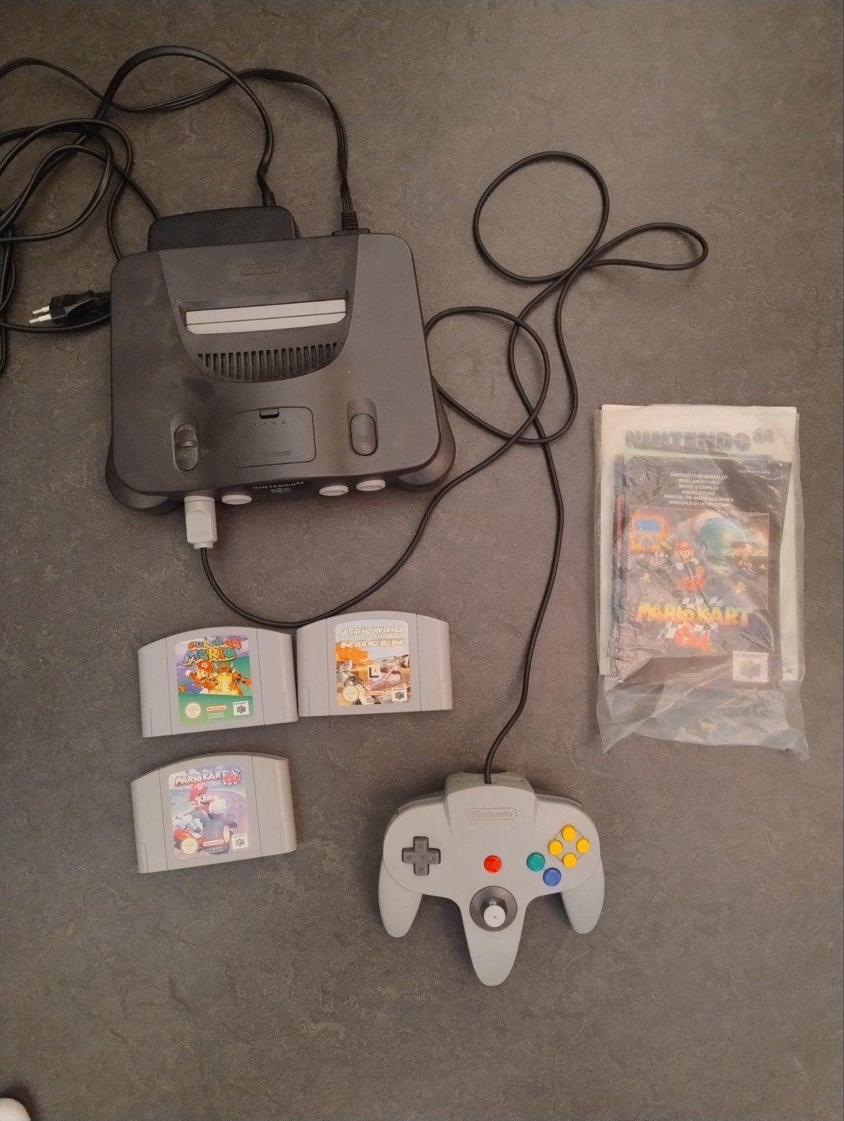 Nintendo 64 met controller en spellen, Ophalen of Verzenden, Gebruikt, Met 1 controller