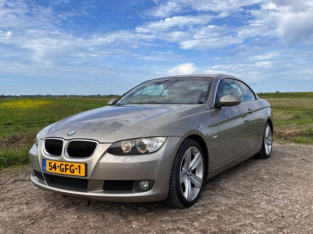 BMW 3-Serie 2.0 I 320 Cabrio 2008 Bruin, 1995 cc, Beige, 4 cilinders, Cabriolet