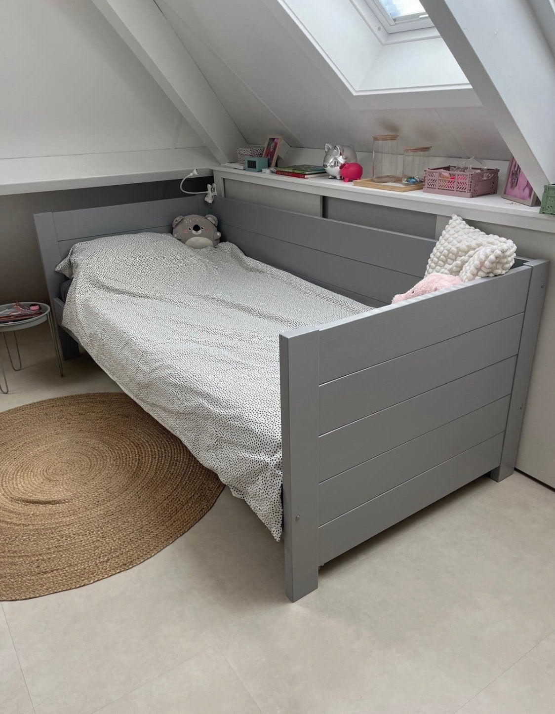 Eenpersoons bed met lade voor matras grijs, Huis en Inrichting, Slaapkamer | Bedden, Ophalen, 90 cm, Eenpersoons, Zo goed als nieuw