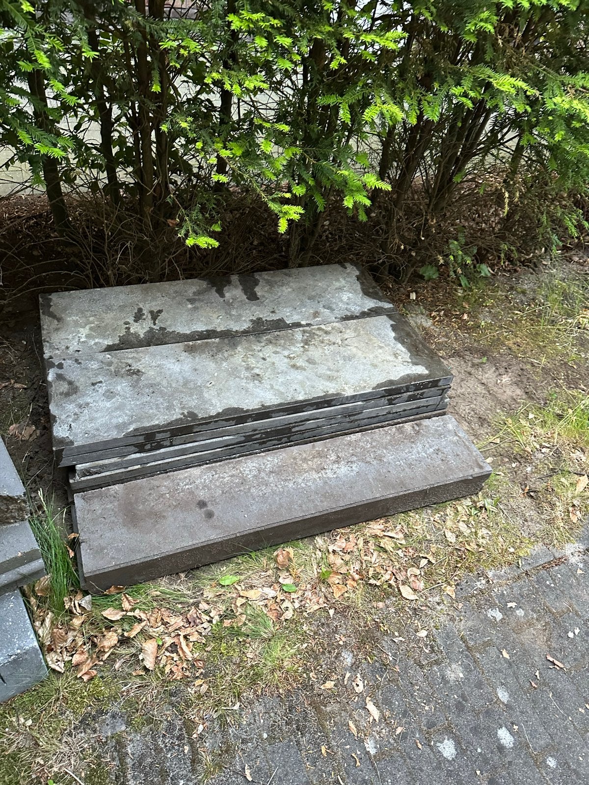 Grijze tuintegels 30x100 cm en 58x30 cm, 3cm dik, Ophalen, Gebruikt, Minder dan 5 m², Beton