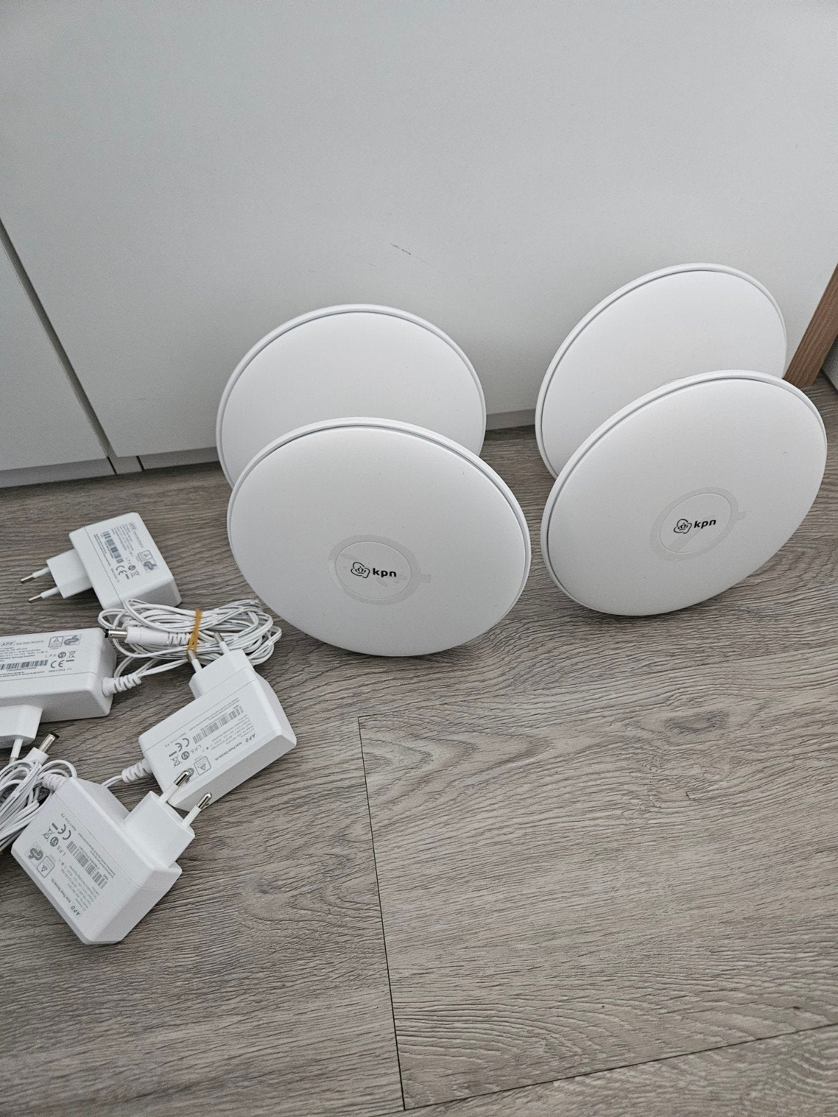 4 x KPN Superwifi versterkers met adapters, Ophalen of Verzenden