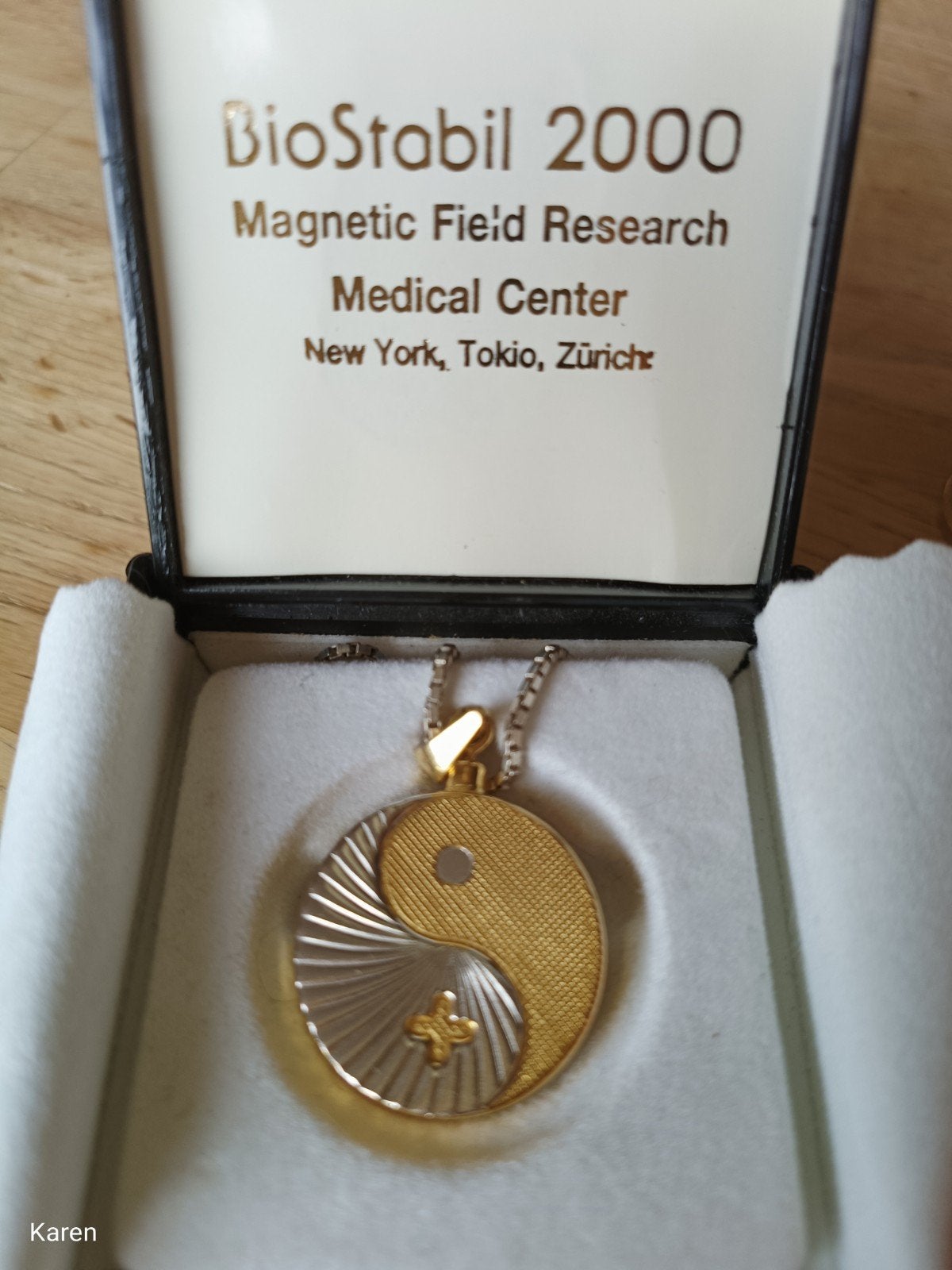 Biostabiel 2000 Hanger met Ketting - Yin Yang Design, Overige materialen, Overige voorstellingen, Ophalen of Verzenden, Zo goed als nieuw