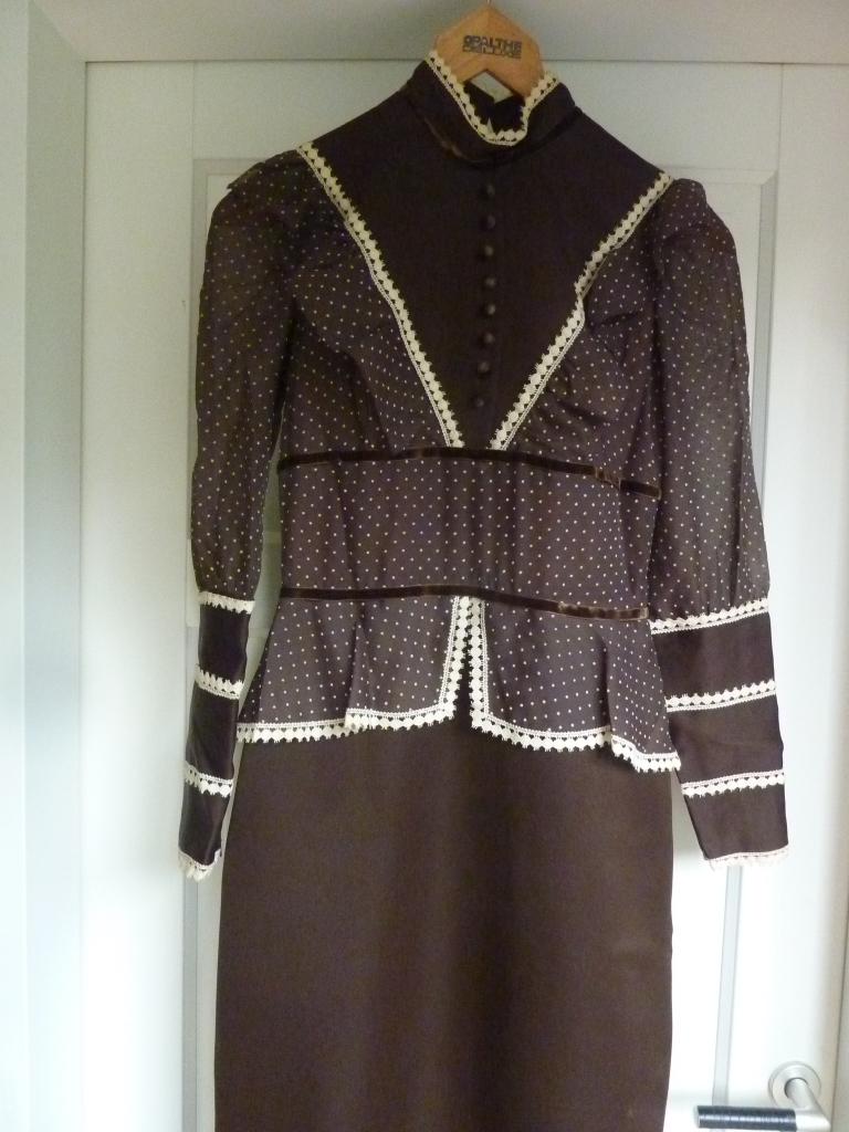 Vintage, retro, lange japon met hoed,1974, trouwjurk,maat 38, Ophalen of Verzenden, Zo goed als nieuw, Bruin, Trouwjurk