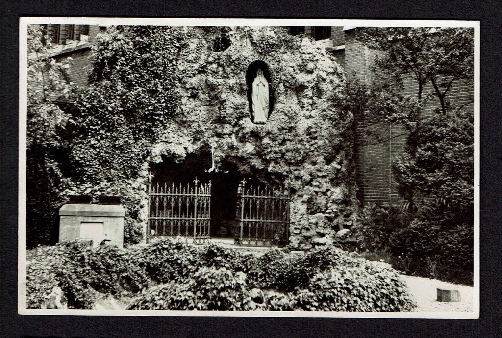 Oude ansichtkaart Moederhuis Schijndel Grot Maria, Ophalen of Verzenden, 1940 tot 1960, Gelopen, Noord-Brabant