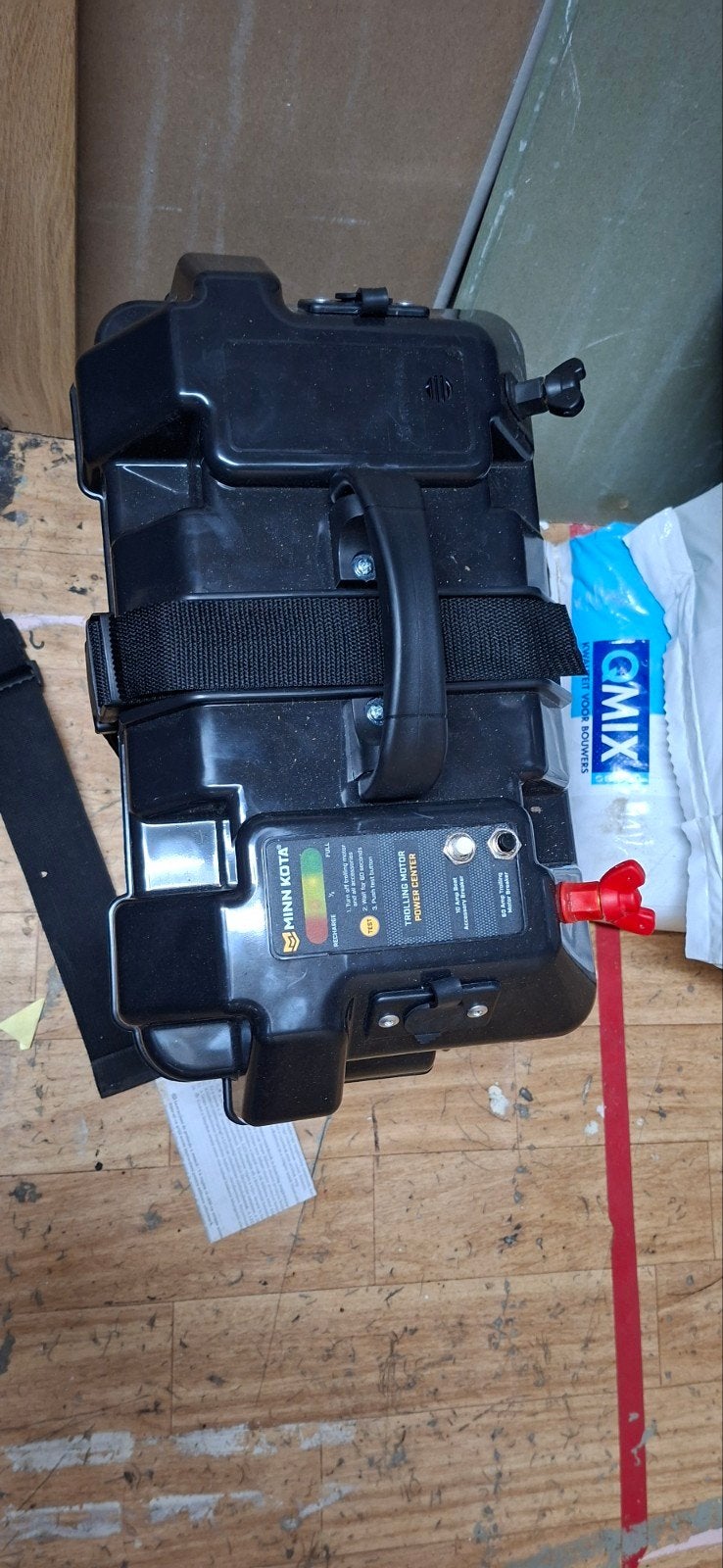 100Ah LiFePO4 Accupack met 2x 12V Sigarettenplug, Ophalen of Verzenden, Zo goed als nieuw