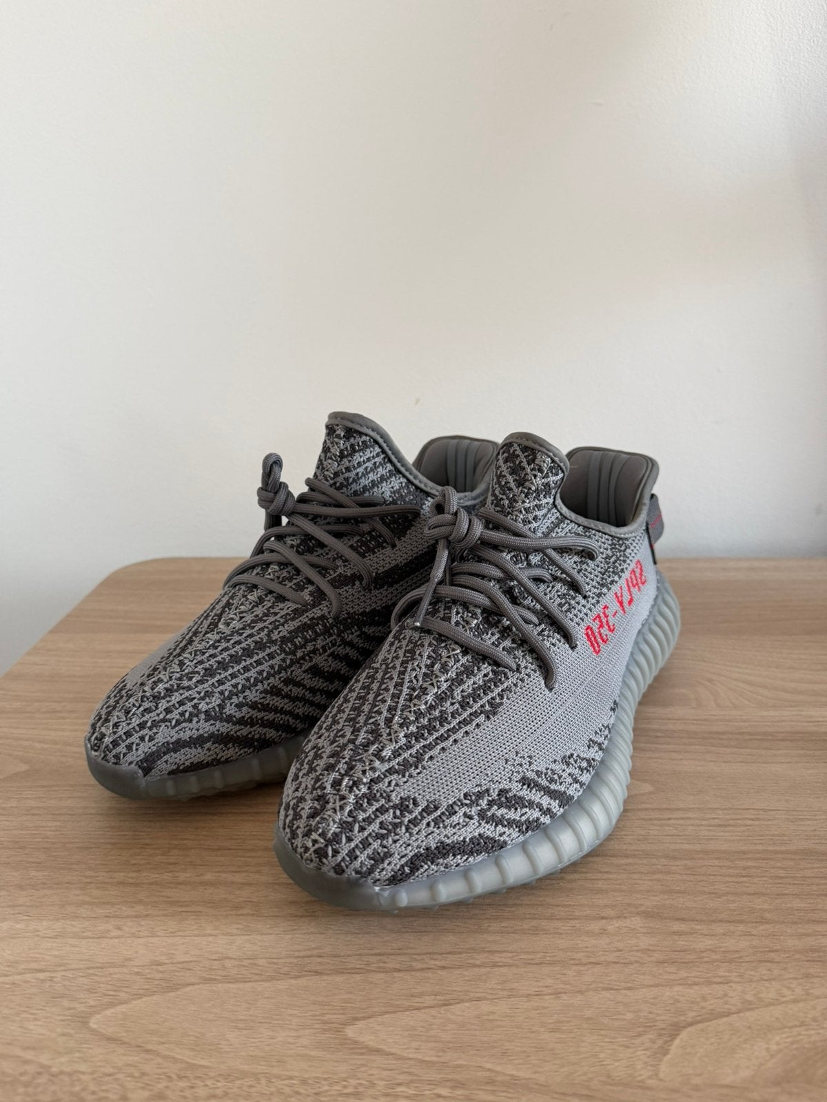 Yeezy Boost 350 V2, Overige kleuren, Nieuw, Ophalen of Verzenden, Sneakers of Gympen
