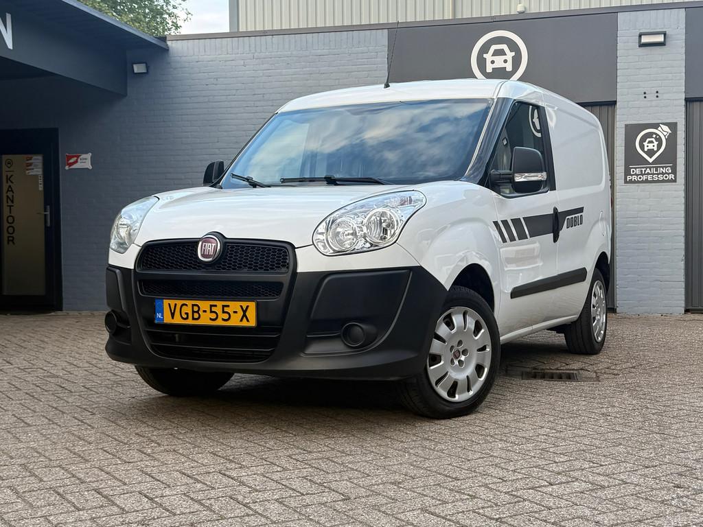 Fiat Doblò Cargo 1.4 Benzine | Airco | Trekhaak | Marge, Voorwielaandrijving, Euro 5, Stof, Gebruikt