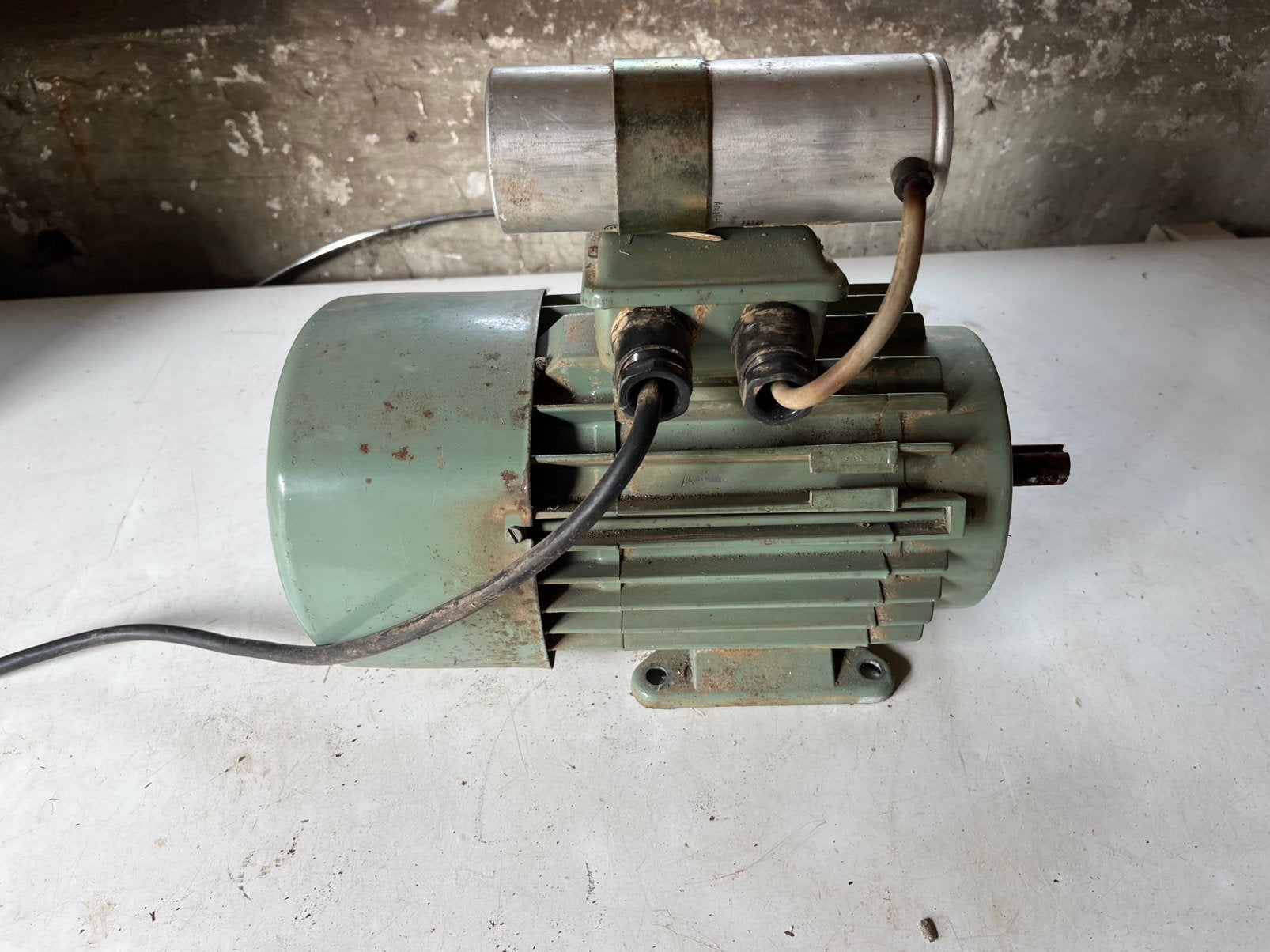 Elektromotor, Ophalen, Zo goed als nieuw, Elektromotor