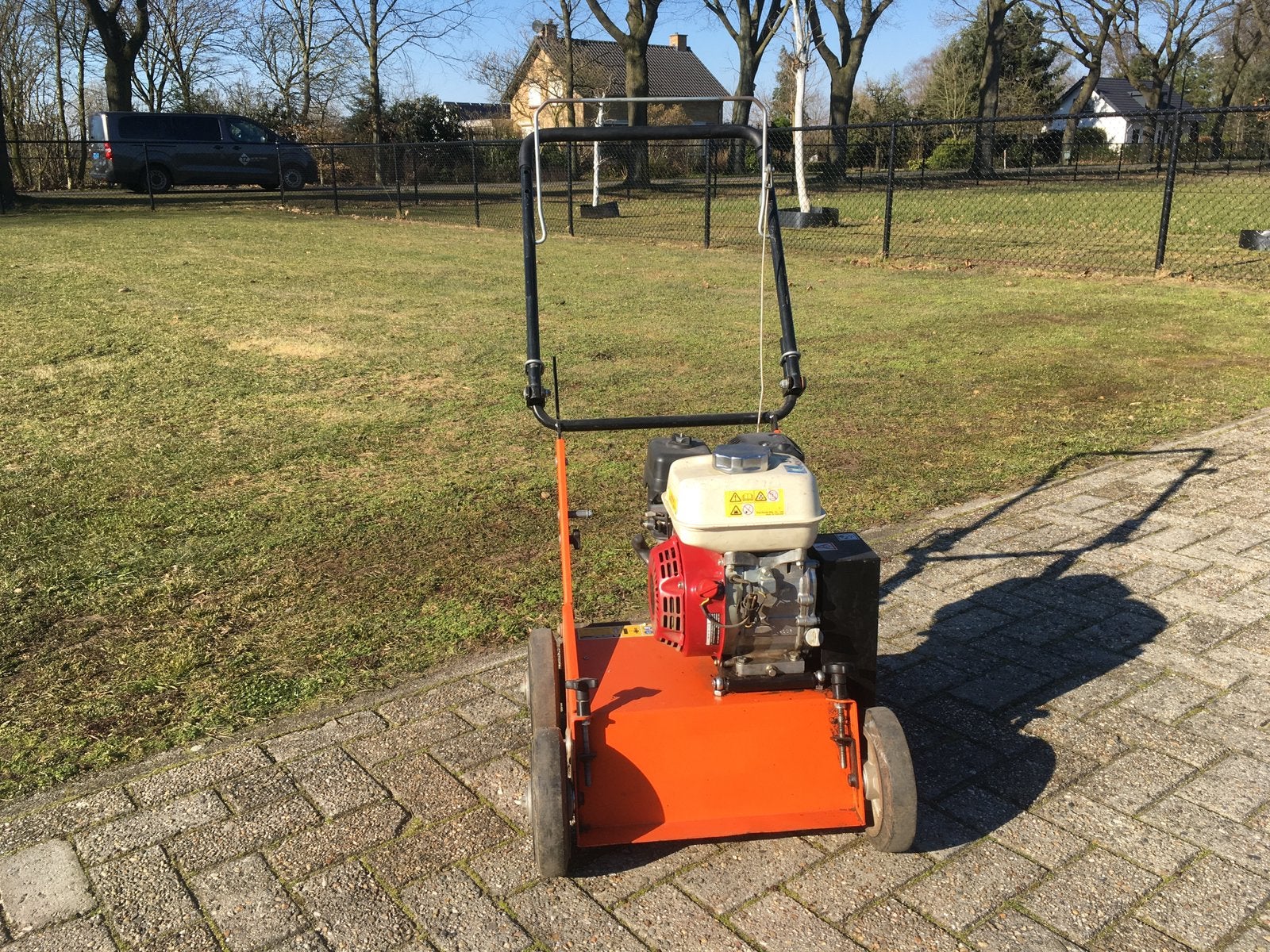 Eliet E401 verticuteermachine gazon beluchter, Tuin en Terras, Verticuteermachines, Ophalen, Zo goed als nieuw