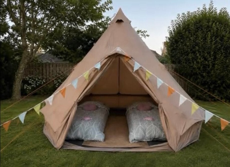 Glamping tipi tent - ook als slaapfeestje, Ophalen, Zo goed als nieuw