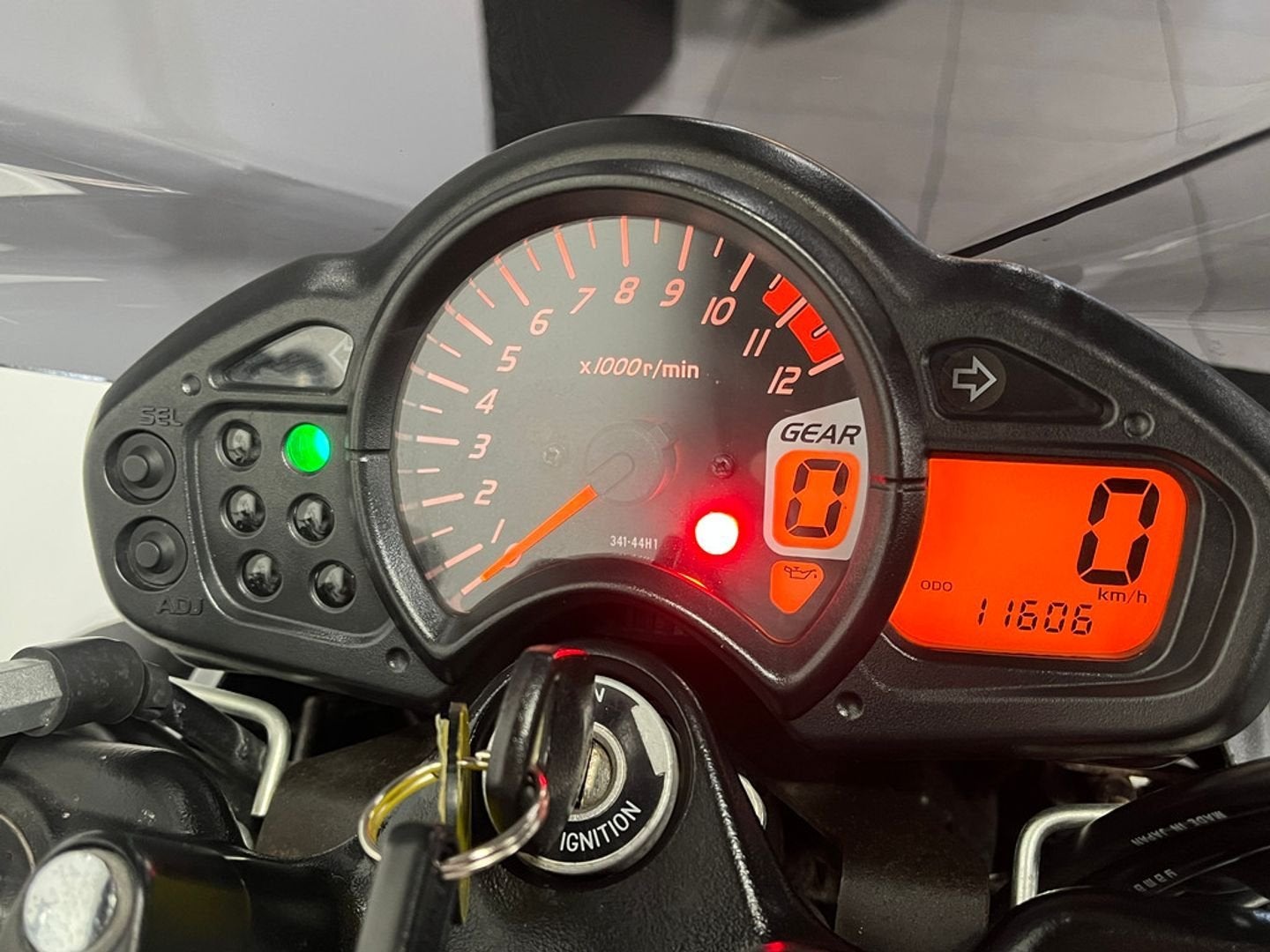 ️Hele mooie Suzuki SFV650 Gladius (bj 2009)️, Suzuki, 2 cilinders, Motorrijbewijs A, Bedrijf