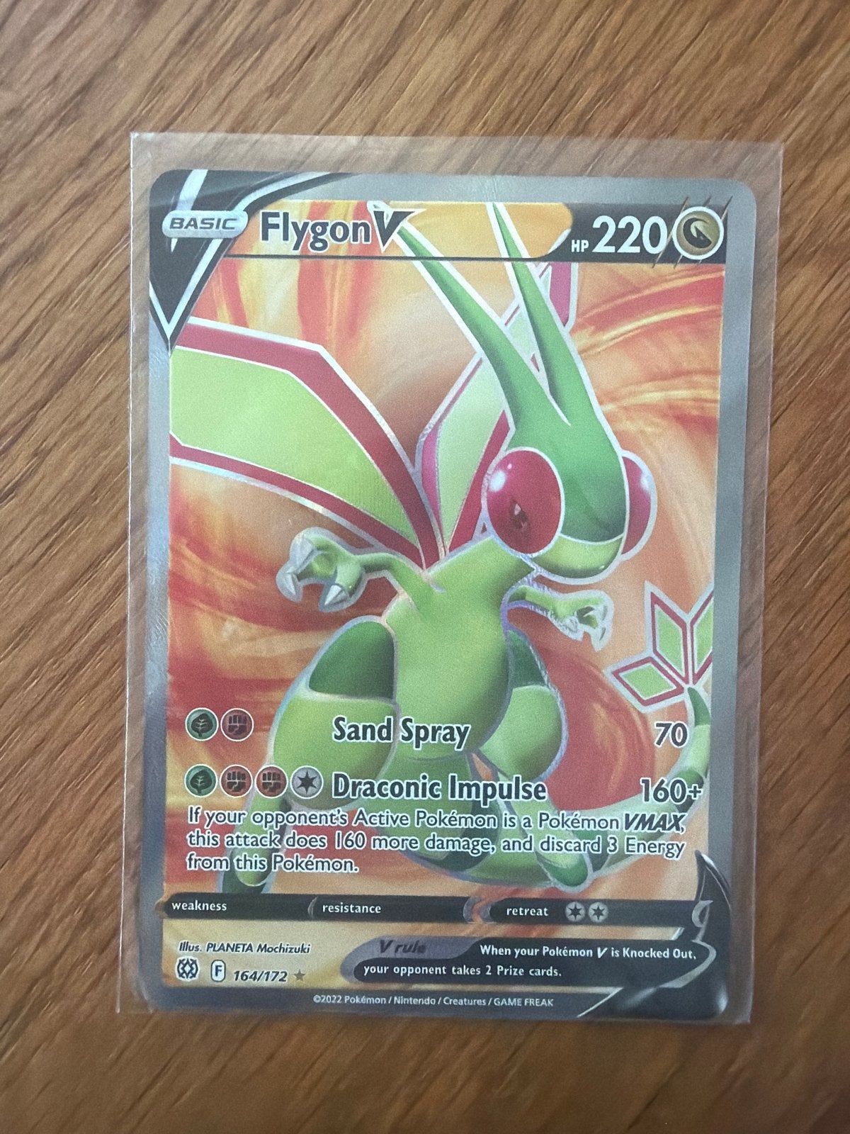 Pokémon Kaart Flygon V (164/172) - Brilliant Stars, Ophalen, Zo goed als nieuw, Losse kaart