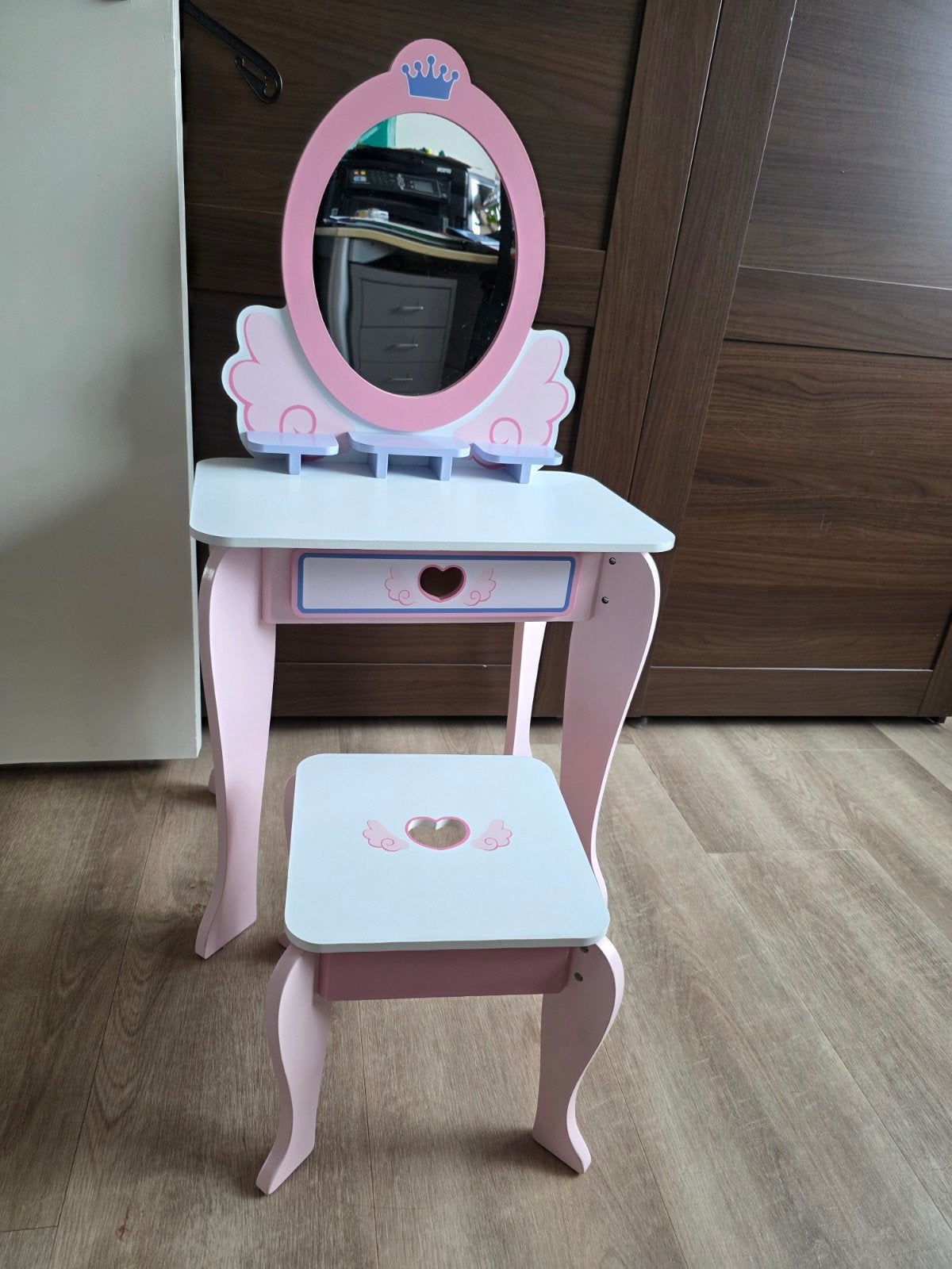 Leuke roze kinder kaptafel met krukje !!TE KOOP!!, Ophalen, Minder dan 50 cm, Nieuw, Prinses, Speels