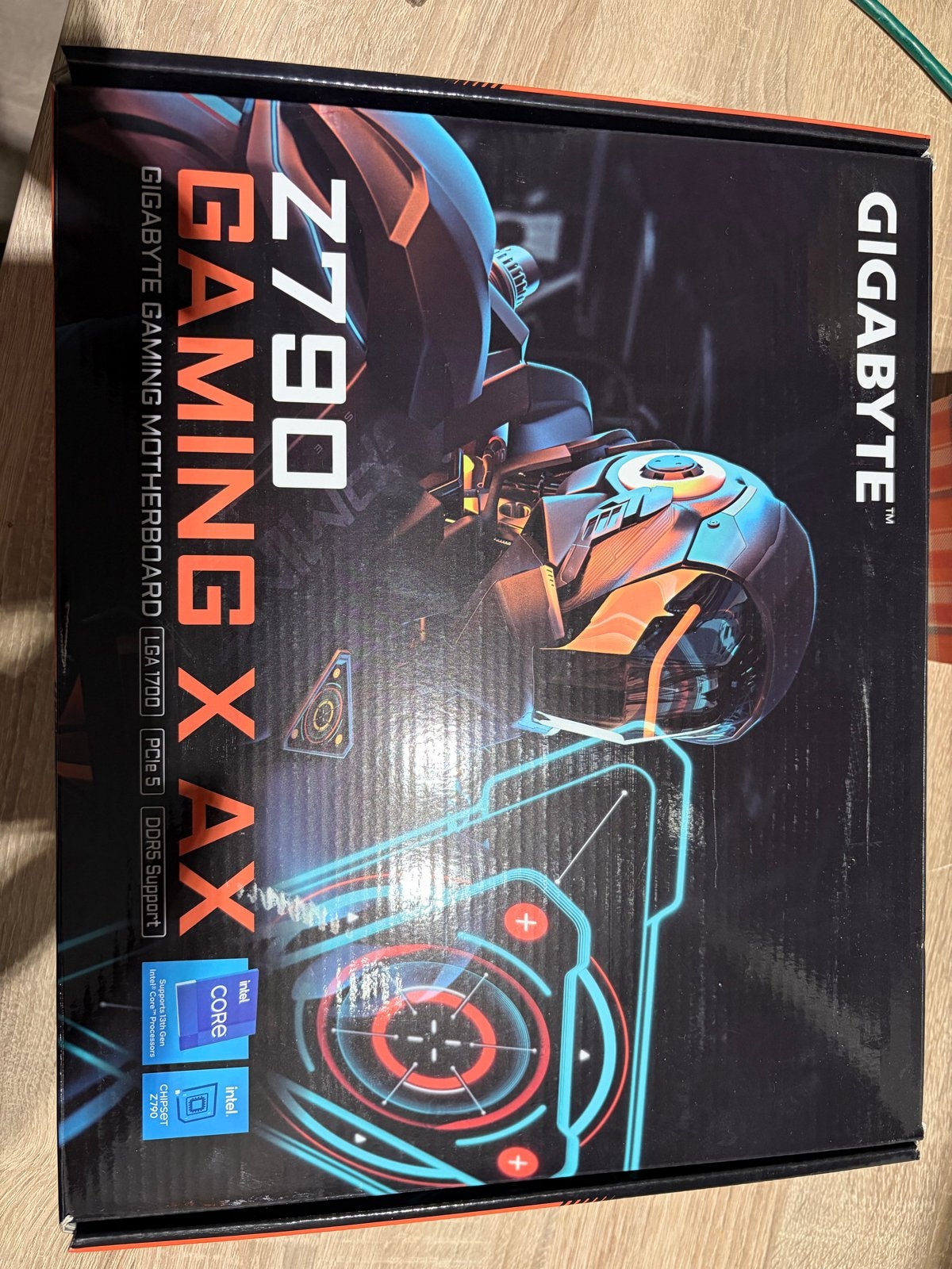 GIGABYTE Z790 GAMING X AX Moederbord - Nieuwstaat, Ophalen of Verzenden, Gebruikt, Intel, DDR5