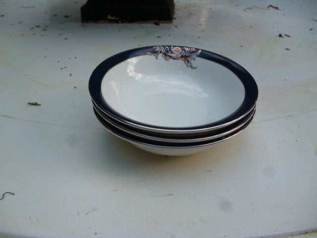 Wedgwood vintage .Williamsburg Potpourri + Renaissance Bleu, Ophalen of Verzenden