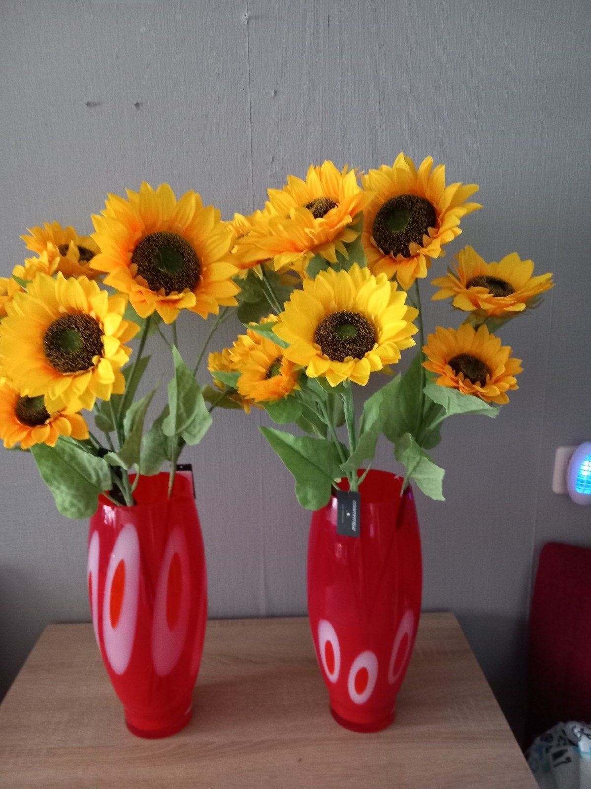 2 grote vazen met zijden zonnebloemen, Ophalen, Nieuw