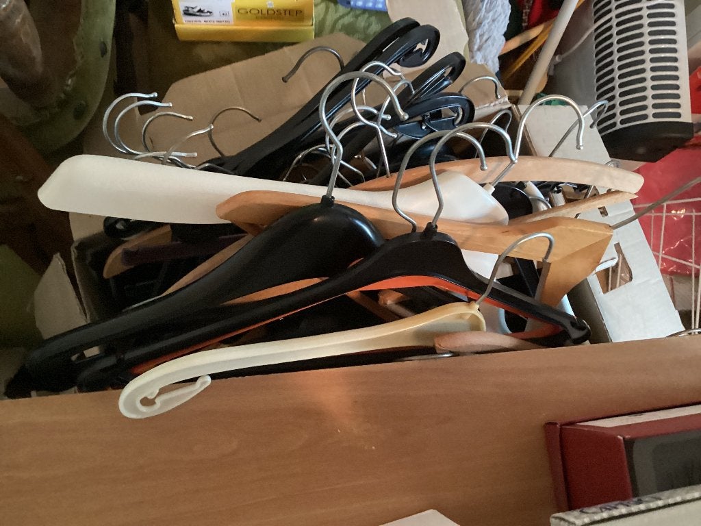 Kledinghangers, Ophalen, Zo goed als nieuw, Kunststof, Volwassenen