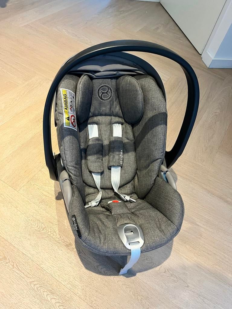 Cybex baseplate & Cybex maxicosi, Kinderen en Baby's, Autostoeltjes, Gebruikt, Zijbescherming, Isofix, 0 t/m 13 kg