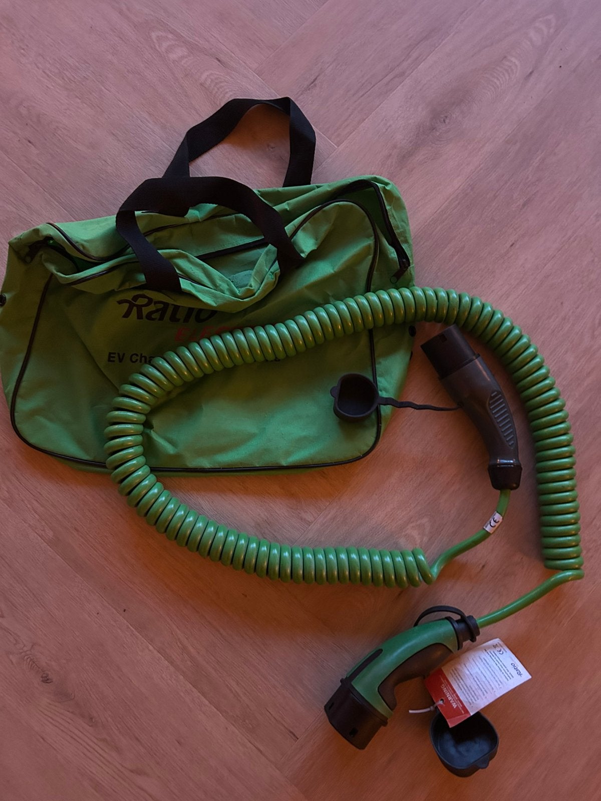Oplader hybride auto - Ratio Electric laadkabel, Auto diversen, Laadpalen, Zo goed als nieuw, Laadkabel, Ophalen of Verzenden