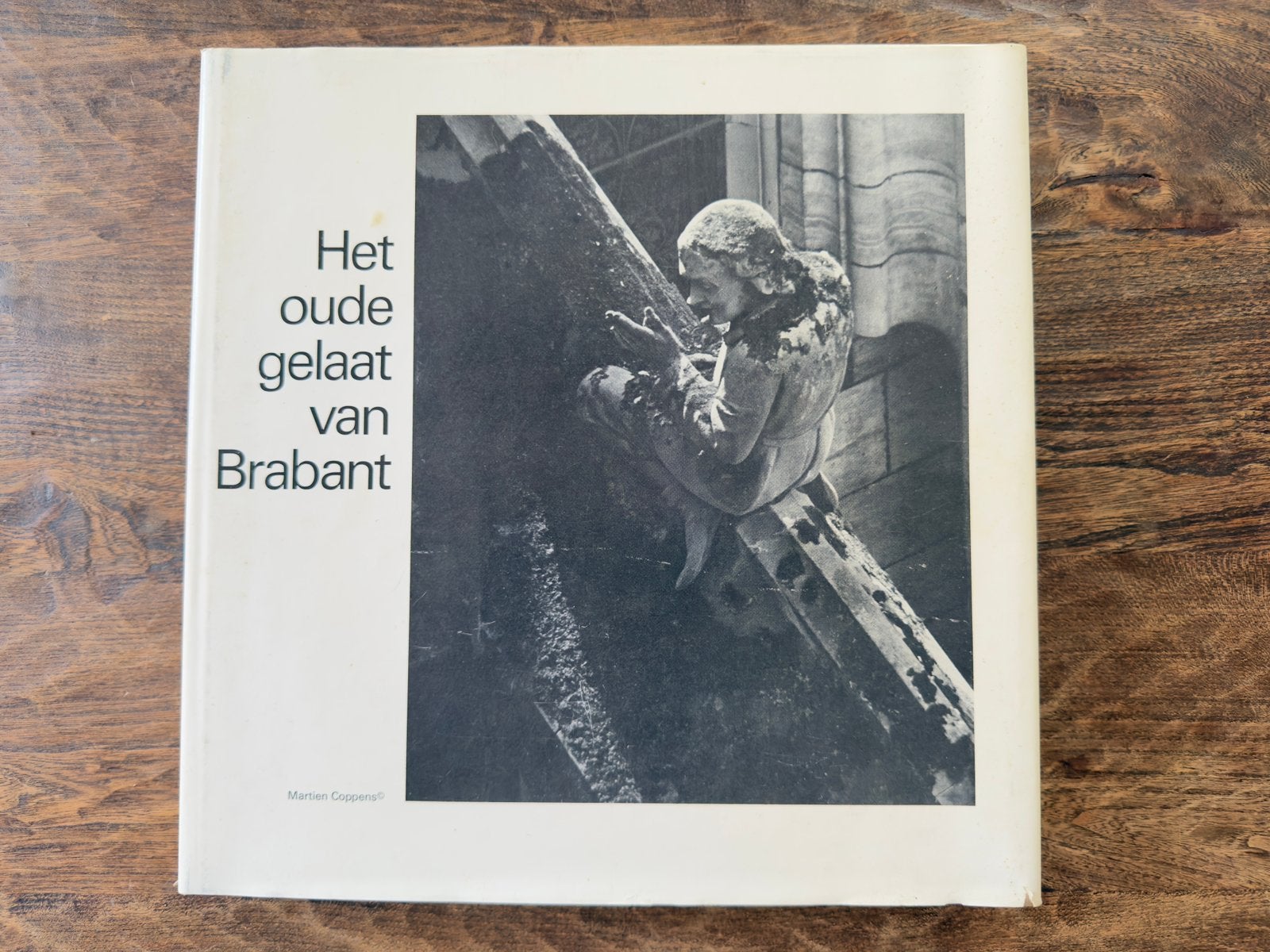 Het oude gelaat van Brabant – Martien Coppens – 1981, Ophalen, Zo goed als nieuw