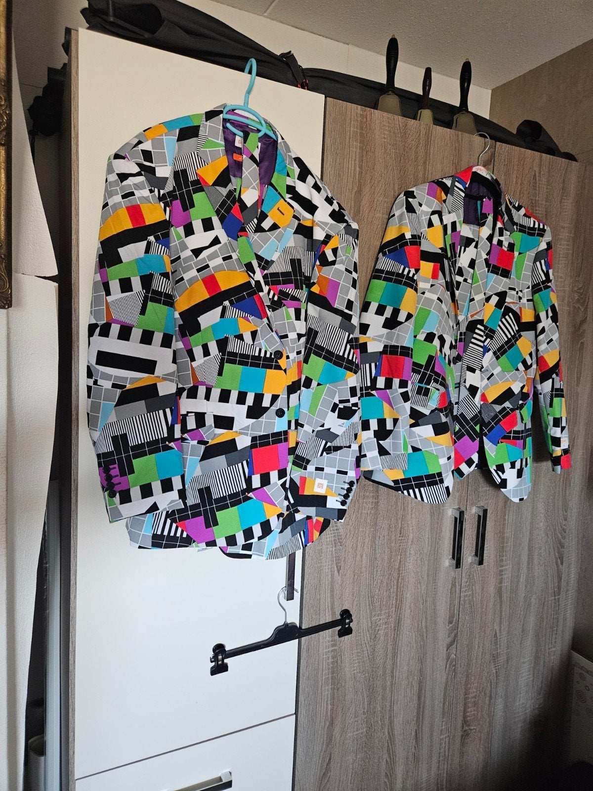 Testbeeld Kostuums - Maten 62 & 42, Ophalen, Nieuw