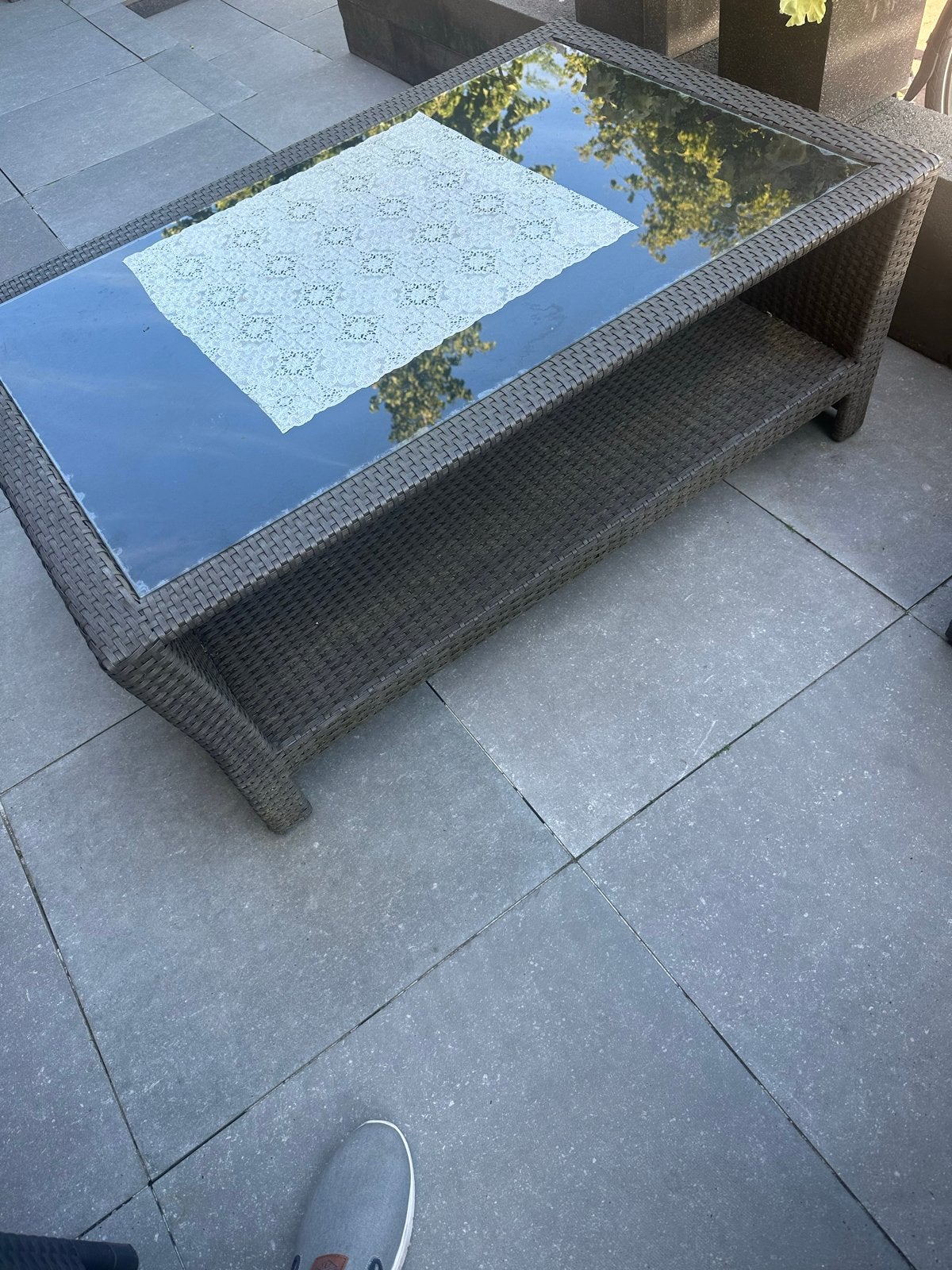 Wicker tuintafel met glazen blad, Ophalen, Gebruikt, Rechthoekig, Wicker