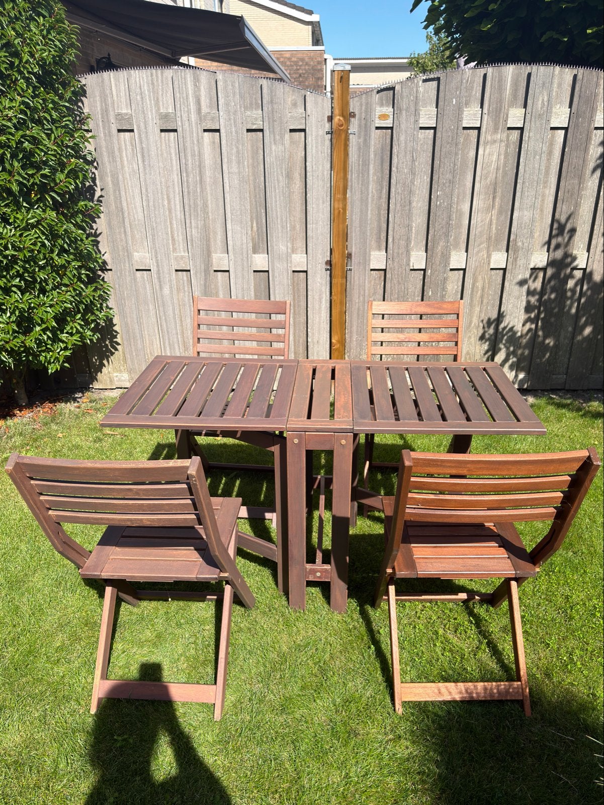IKEA bistro set, inklapbaar- zo goed als nieuw, Tuin en Terras, Tuinsets en Loungesets, Ophalen, 4 zitplaatsen, Eettafel, Zo goed als nieuw