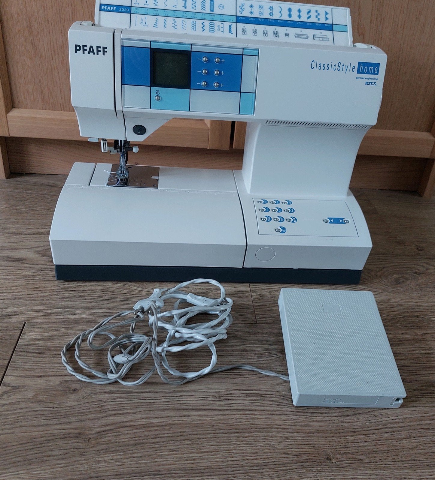 Pfaff ClassicStyle Home 2029 Naaimachine, Ophalen, Gebruikt, Naaimachine, Pfaff