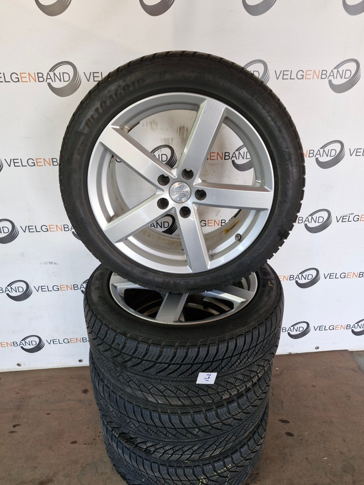 Winterset BMW 5 serie G30 G31 245 45 18 5x112 66.5 ET30, 18 inch, ., Banden en Velgen, .
