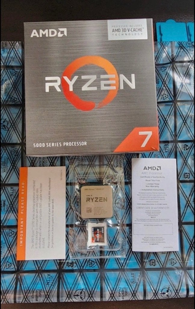 AMD Ryzen 7 5800X3D, Computers en Software, Ophalen, Zo goed als nieuw, 3 tot 4 Ghz