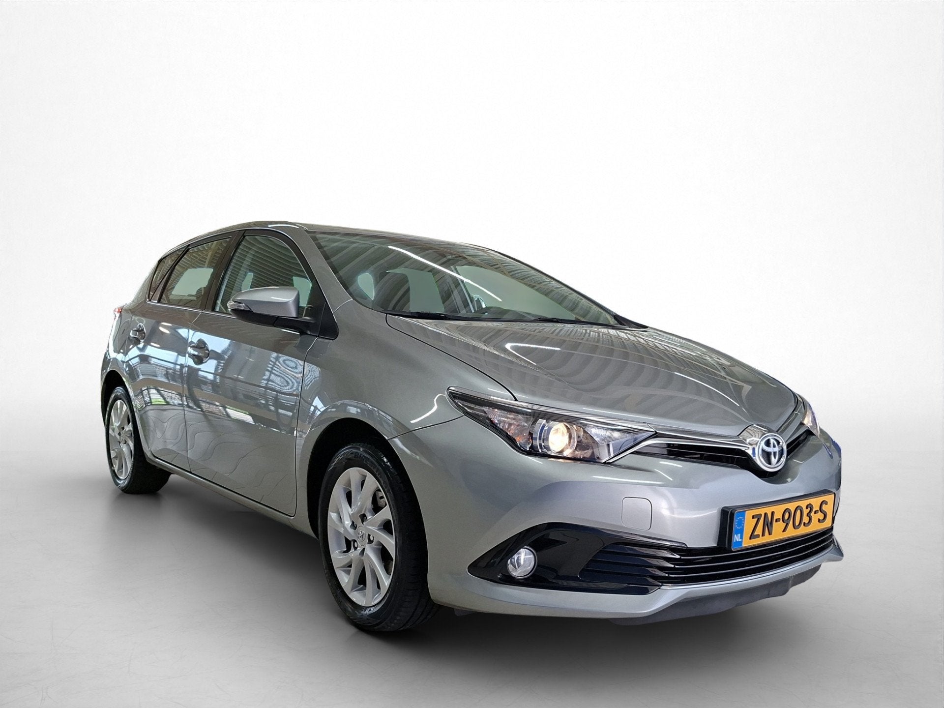 Toyota Auris 1.2T Active | Camera | LM Velgen | (bj 2019), Auto's, Voorwielaandrijving, 12 maanden, Gebruikt, 4 cilinders