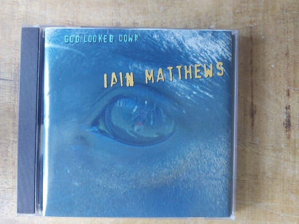 CD Iain Matthews – God Looked Down, Ophalen of Verzenden, Zo goed als nieuw