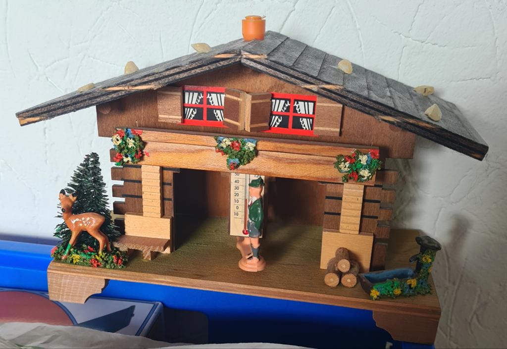 Oud ERTSGEBERGTE WEERHUISJE Ertzgebirge, Ophalen of Verzenden, Gebruikt, Overige typen