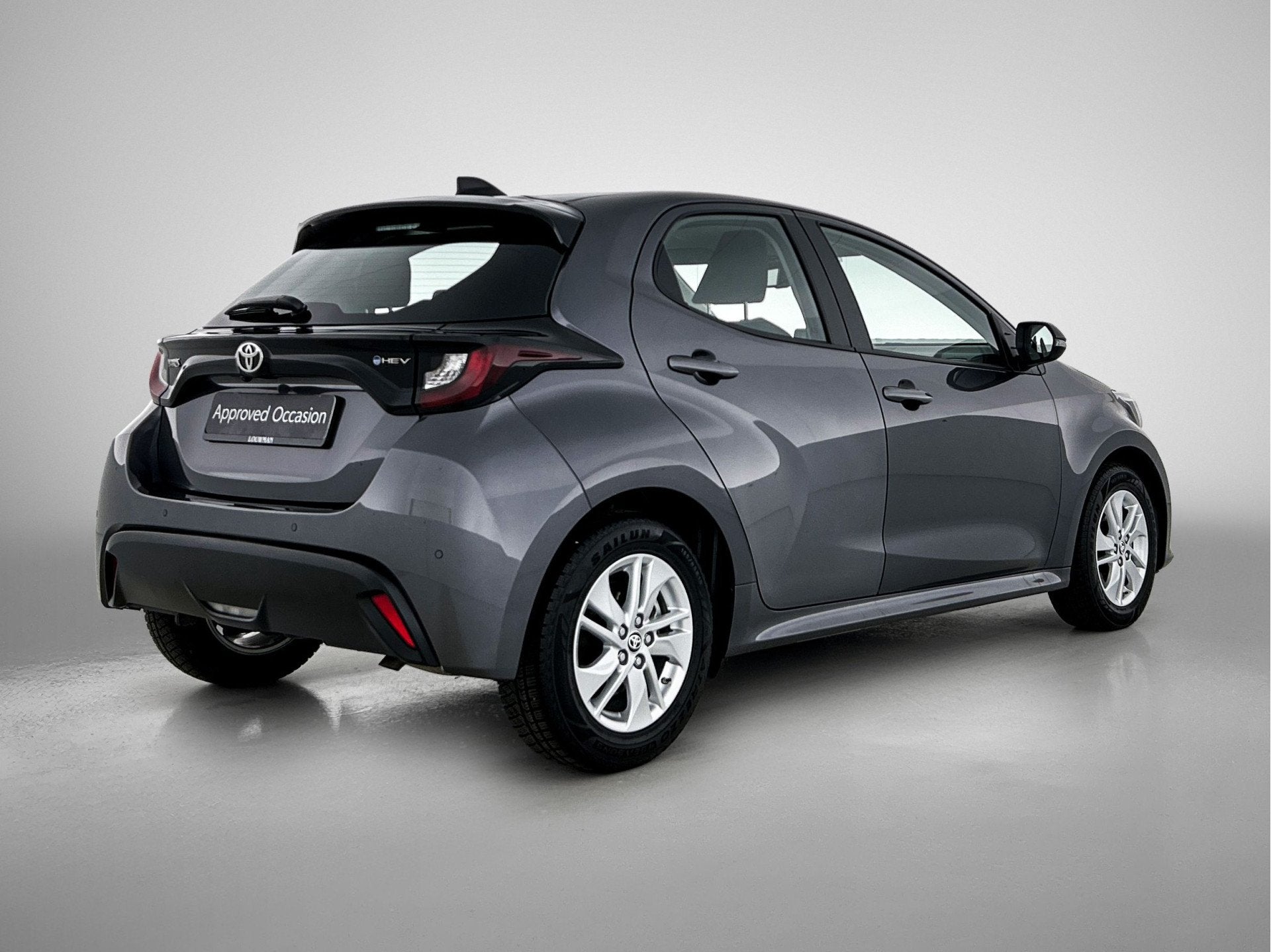 Toyota Yaris 1.5 Hybrid 115 Active + | Dealeonderhouden | St, Gebruikt, 1490 cc, Hybride Elektrisch/Benzine, 3 cilinders