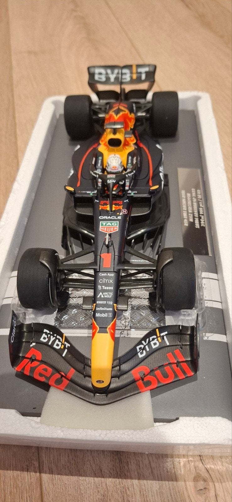 Verstappen Red Bull Saudi-Arabië GP 2022 1:18, Ophalen, Zo goed als nieuw, Auto, MiniChamps