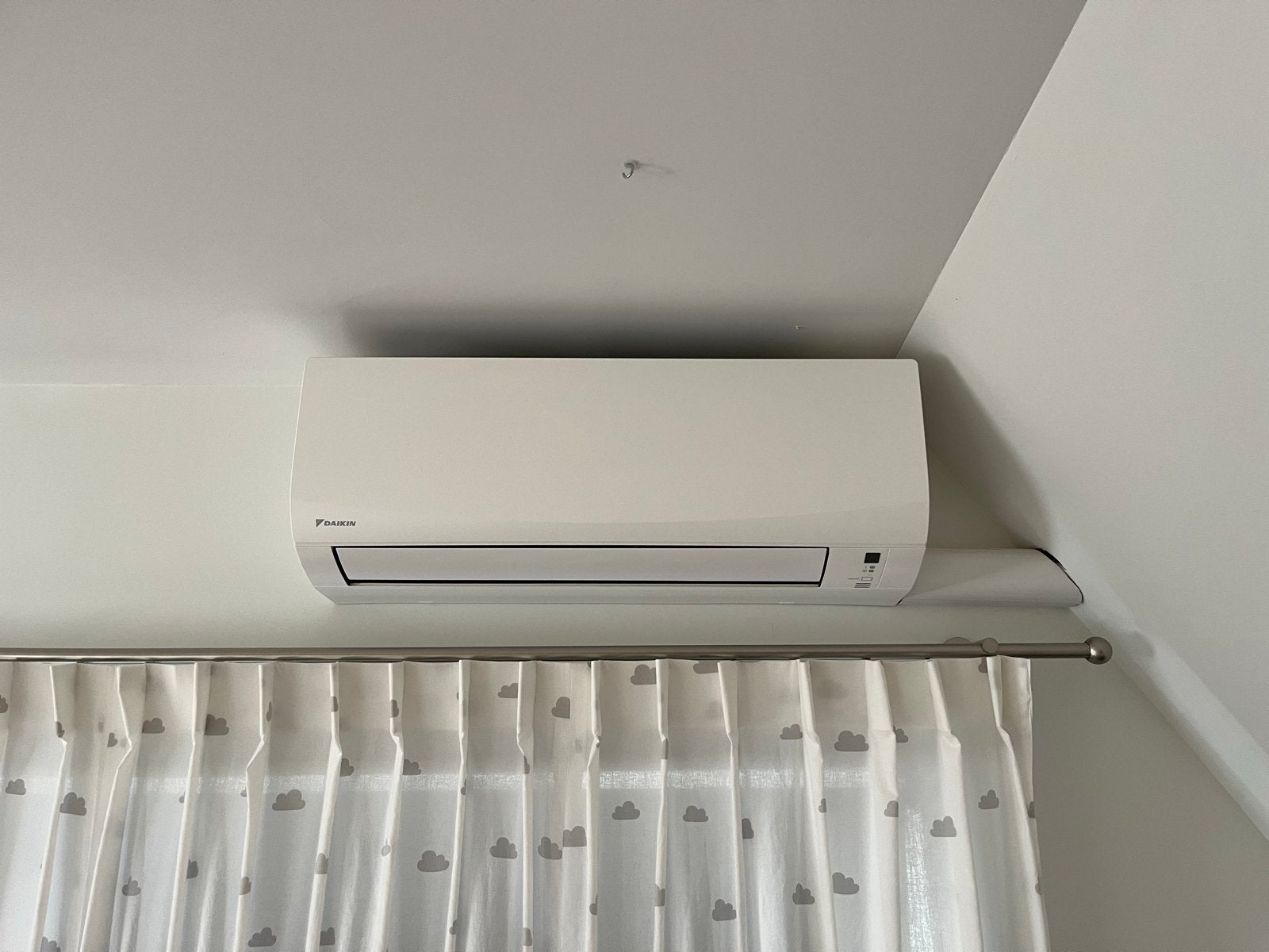 Daikin FTXF25/RXF25 airco - buitenunit lek, Ophalen, Koelen en Ontvochtigen, Timer, 3 snelheden of meer