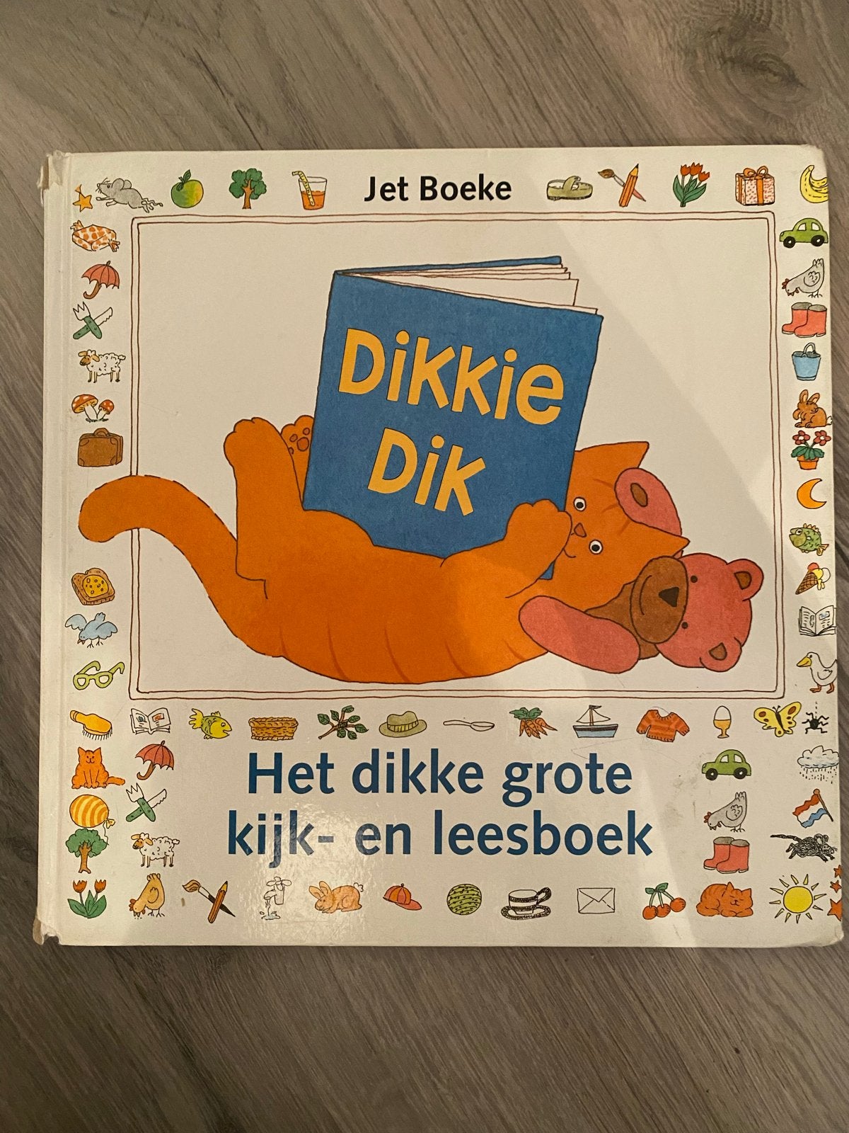 4 Dikkie Dik Boeken - Het dikke grote kijk- en leesboek, Gelezen, Fictie algemeen, Jongen of Meisje, Ophalen of Verzenden