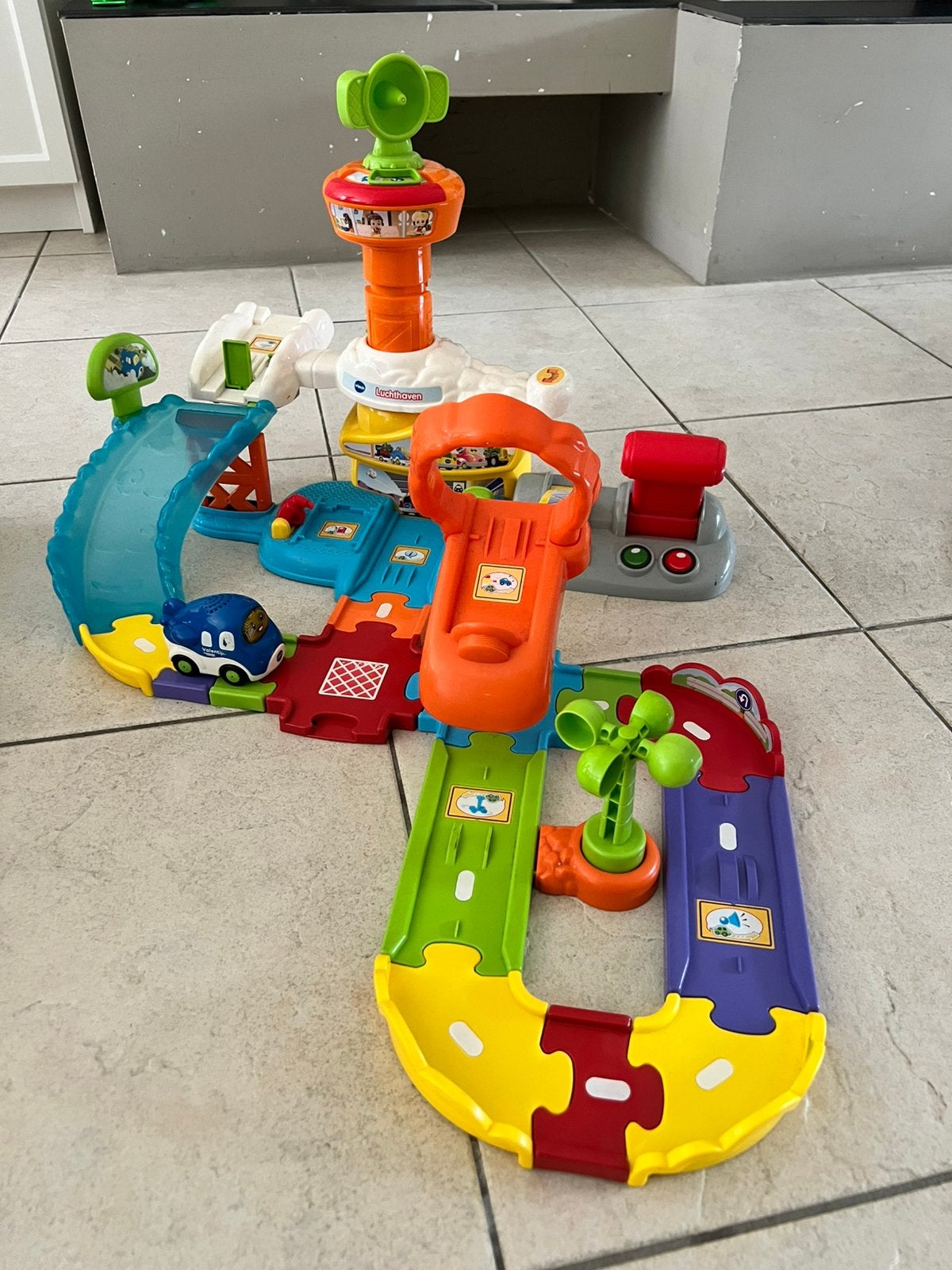 Vtech toet toet parkeergarage en luchthaven, Ophalen of Verzenden, Zo goed als nieuw, 2 tot 4 jaar