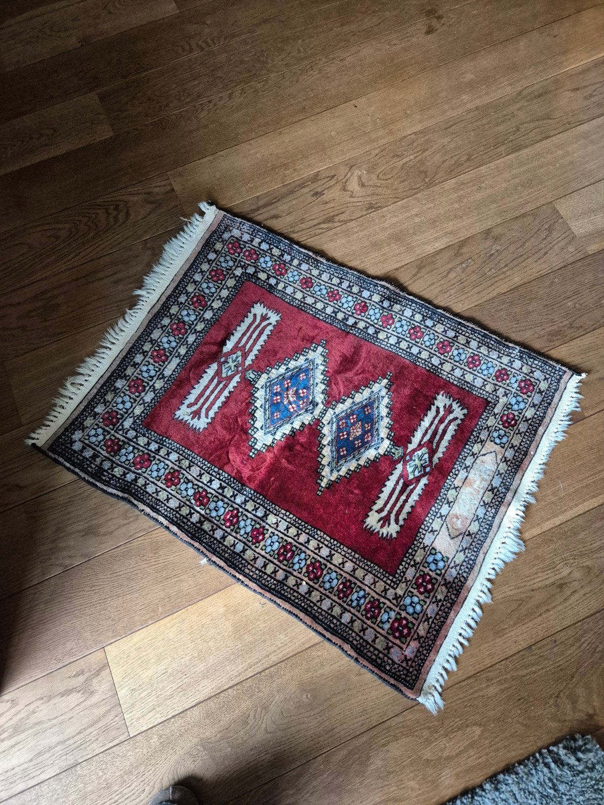 Vintage Perzisch tapijtje - Rood met blauwe accenten, Ophalen, Vintage, Perzisch, Oosters, Minder dan 50 cm, Gebruikt
