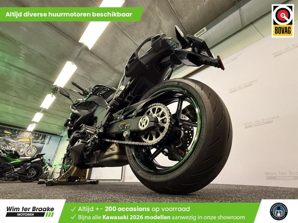 Kawasaki Z 900 ABS (bj 2023) 5,463 km, Motoren, 4 cilinders, Motorrijbewijs A, 948 cc, Bedrijf