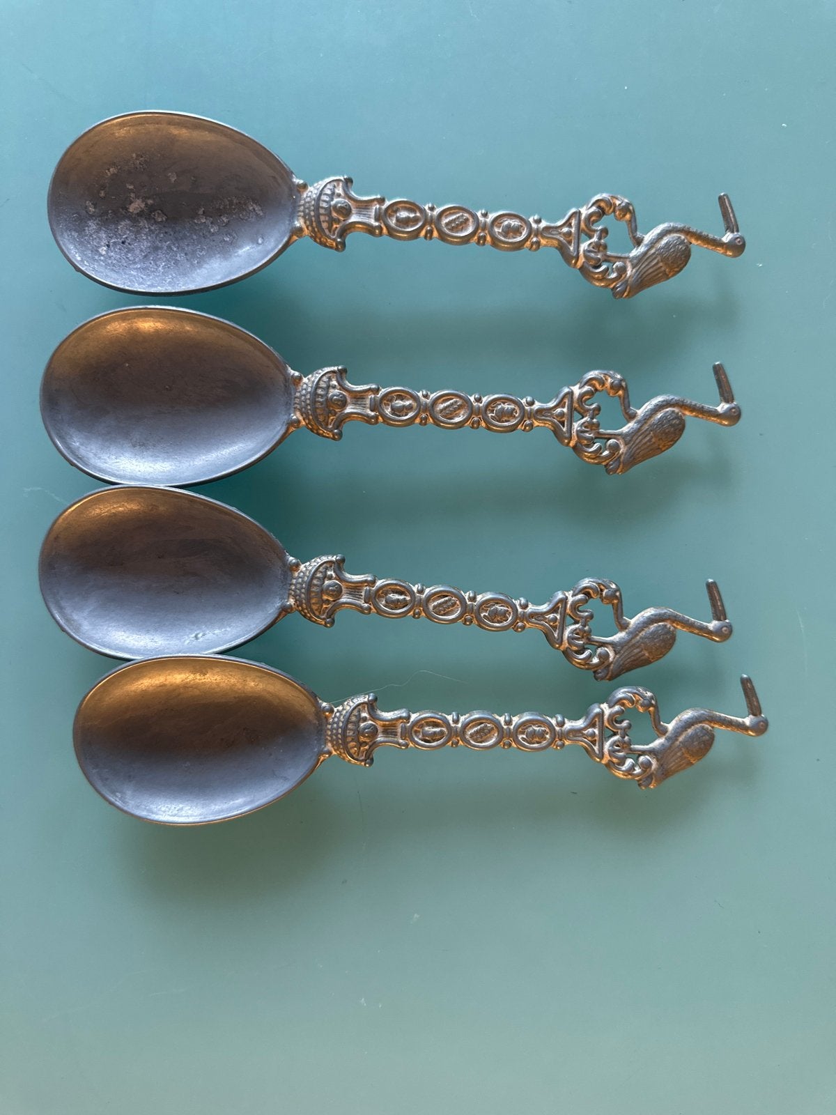 Unieke set van 4 antieke tinnen verzamellepels uit de jaren, Antiek en Kunst, Antiek | Tin, Ophalen of Verzenden