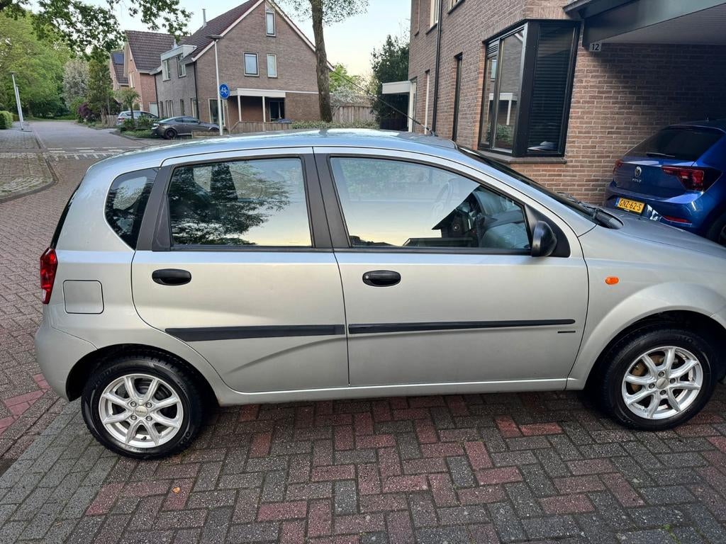 Chevrolet Kalos 1.4 2005 Grijs, 83 pk, 40 €/maand, 4 cilinders, Kalos