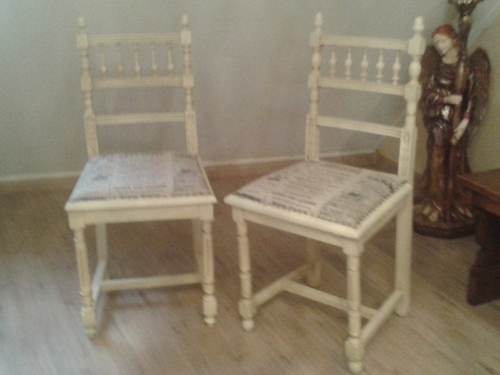 2 Antieke Franse STOELTJES ~ Laag model ~ Gerestyled, Ophalen