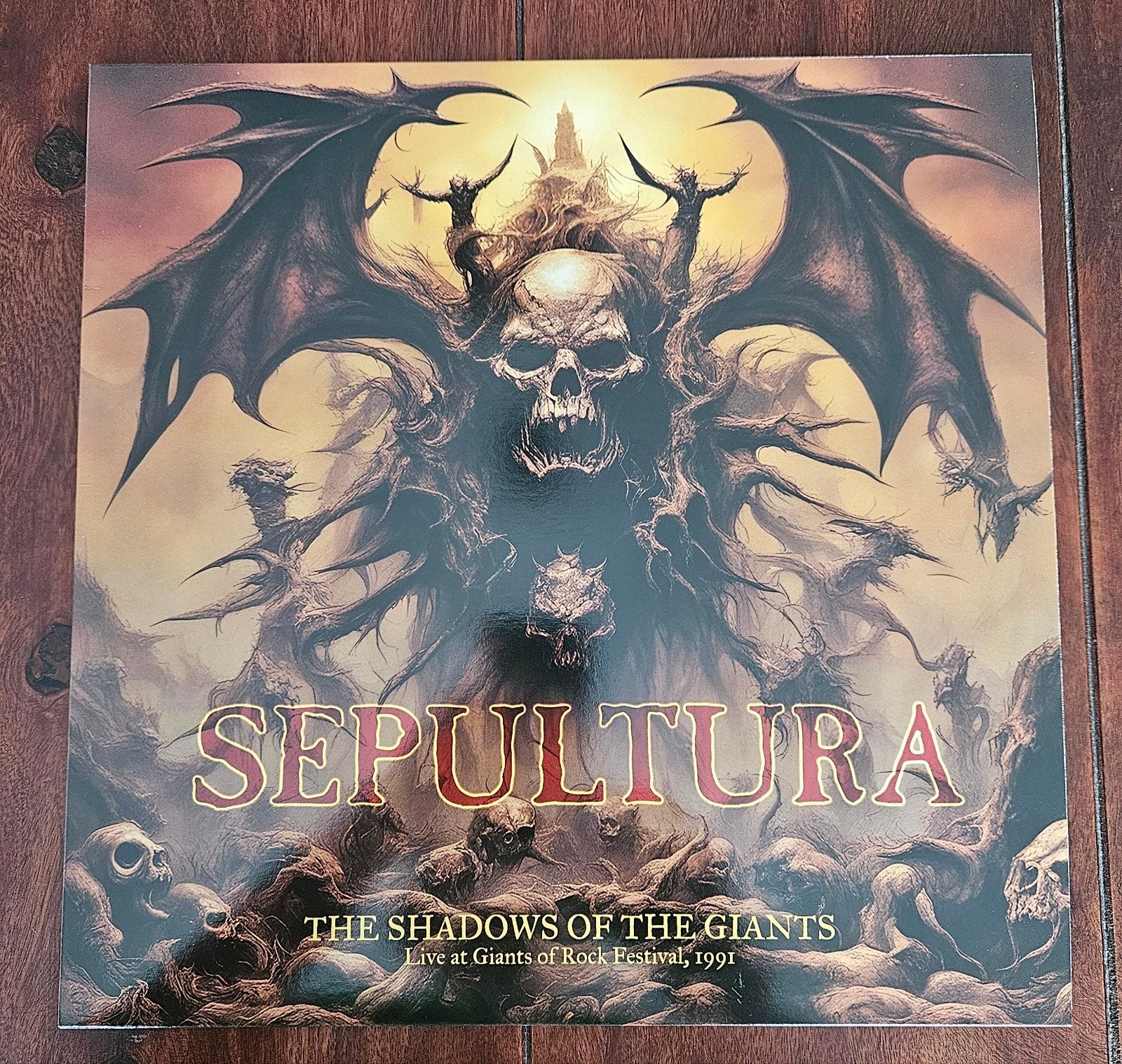 Sepultura the shadows of the giants LP, Cd's en Dvd's, Ophalen of Verzenden, Zo goed als nieuw, 12 inch, Poprock