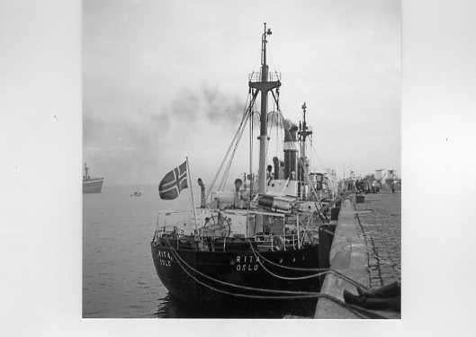scheepvaart-foto-rita 1926, Ophalen of Verzenden, Zo goed als nieuw, Motorboot, Boek of Tijdschrift